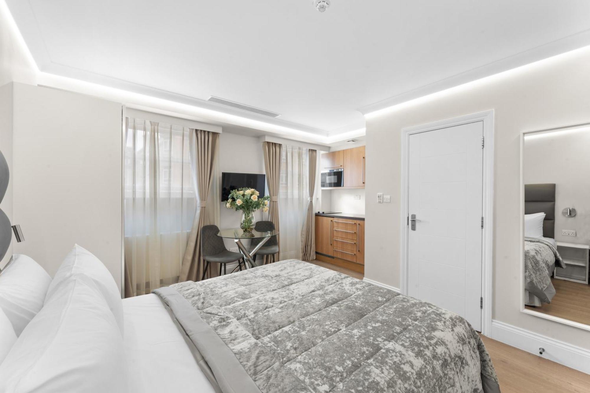 Cleveland Residences Russell Square London Exterior photo