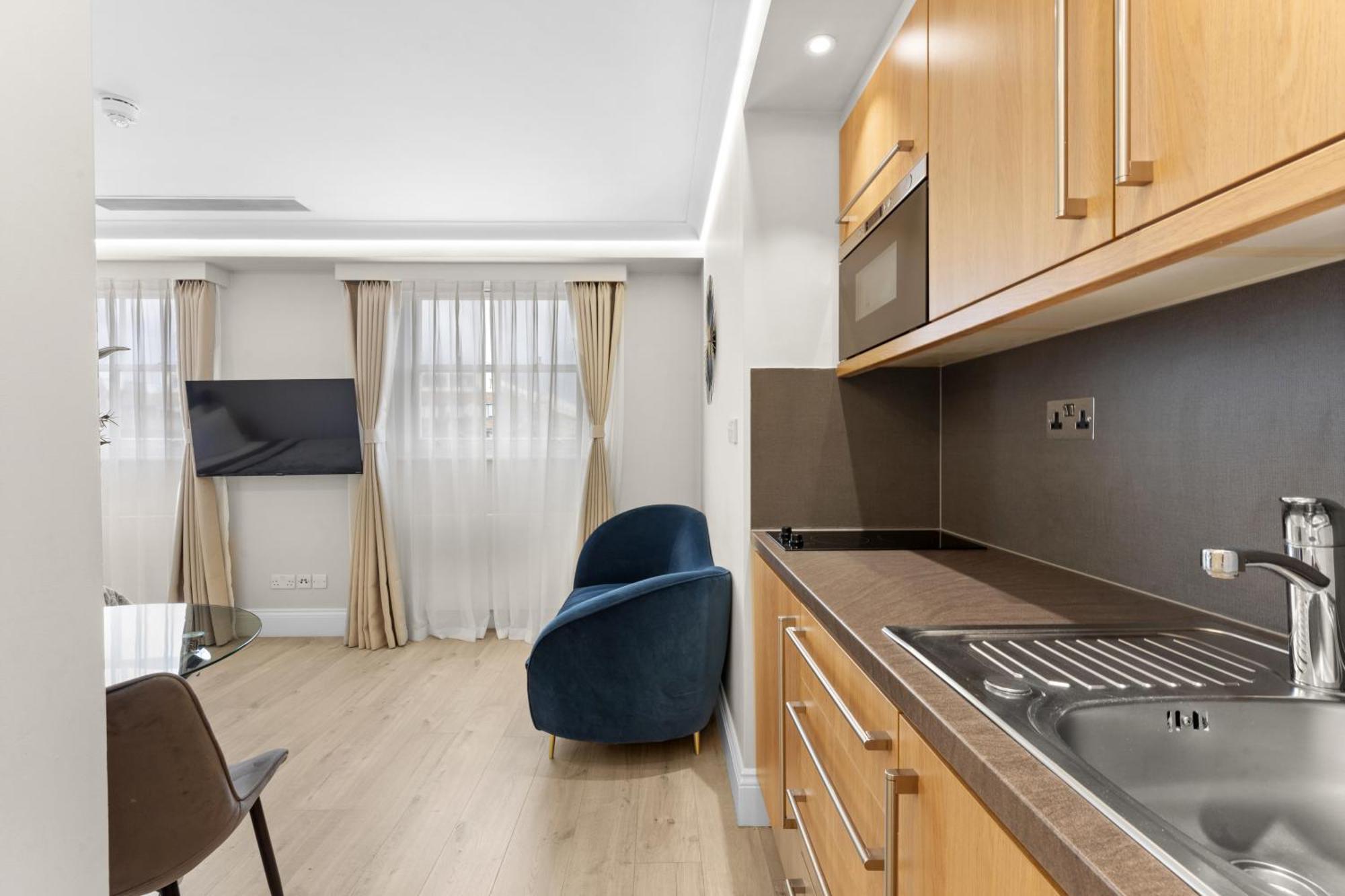 Cleveland Residences Russell Square London Exterior photo