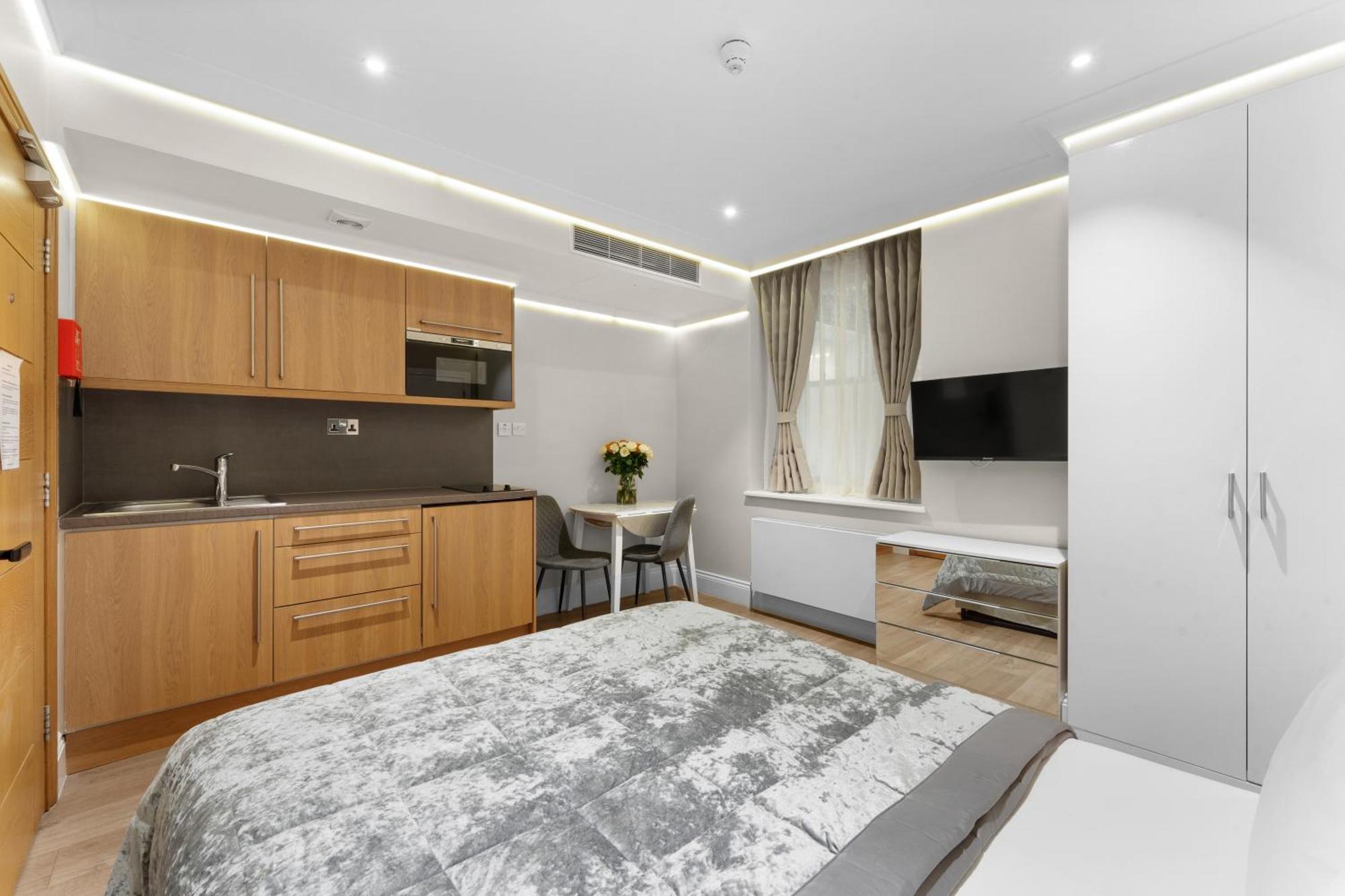 Cleveland Residences Russell Square London Exterior photo