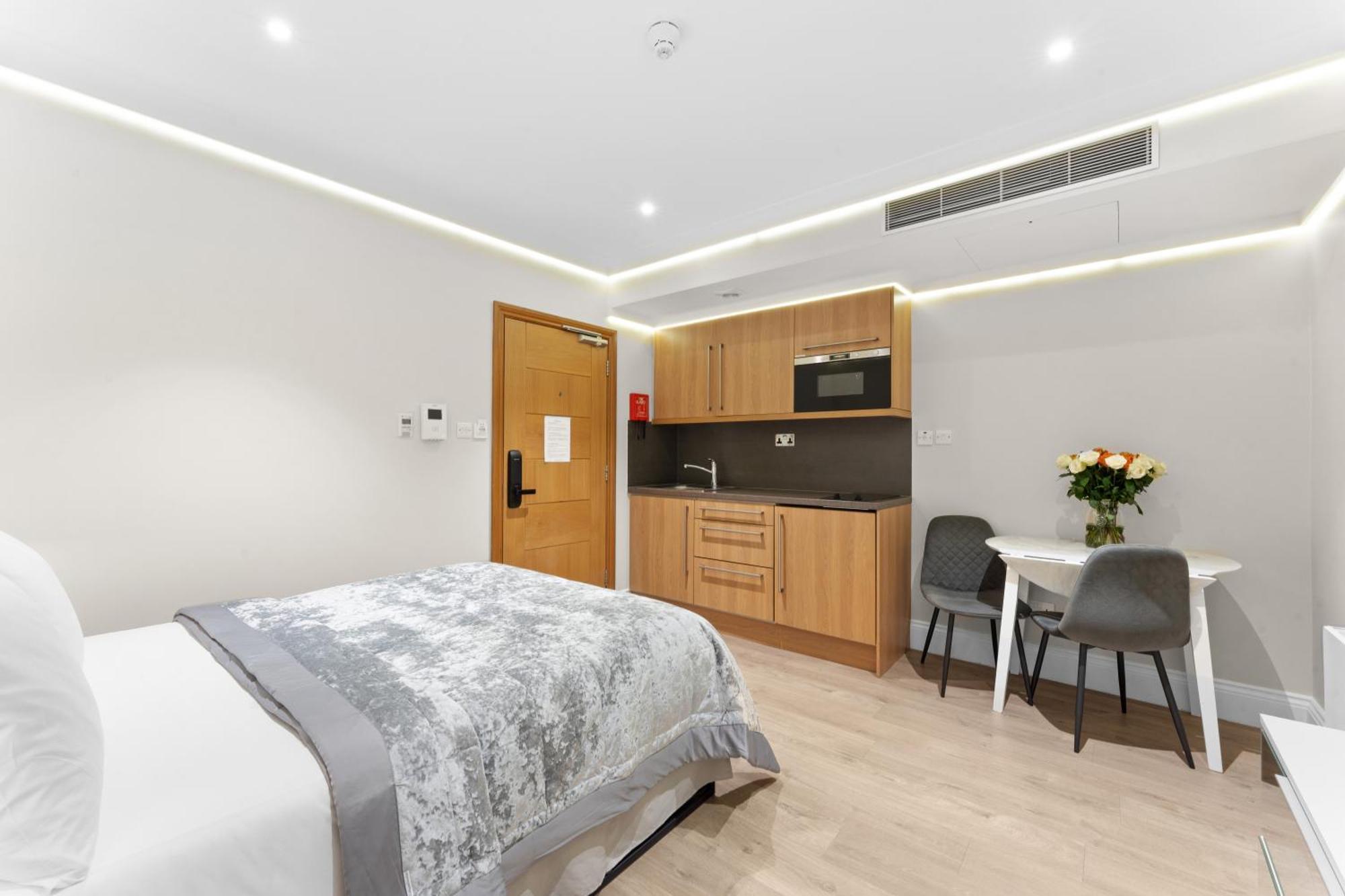 Cleveland Residences Russell Square London Exterior photo